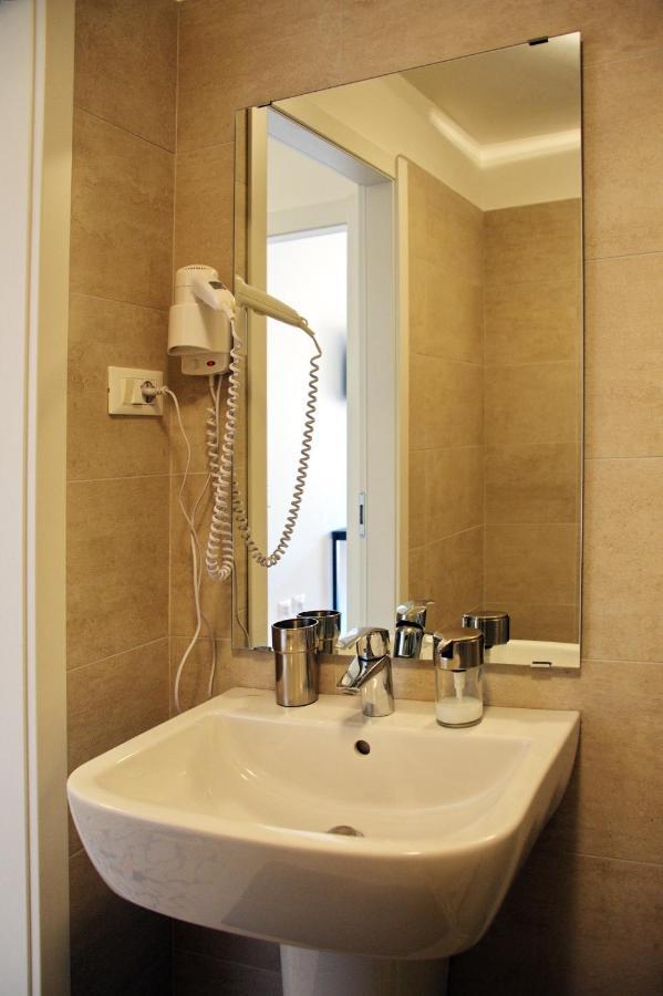 Clesio 2 Hotel Trento Exterior foto